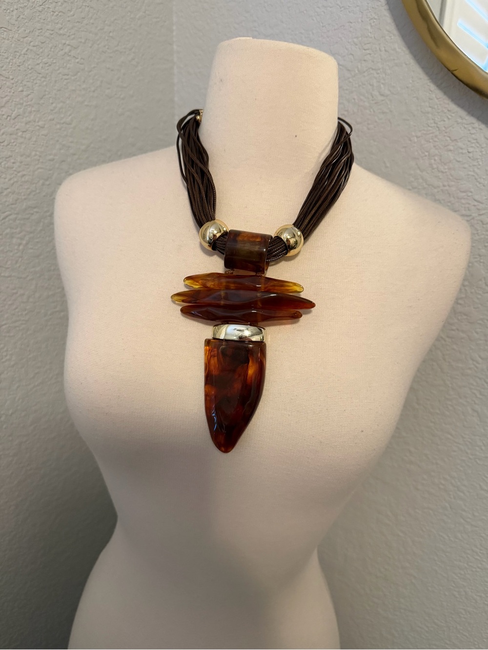 Amber Tortoiseshell Pendant Necklace & Earrings Set Brown